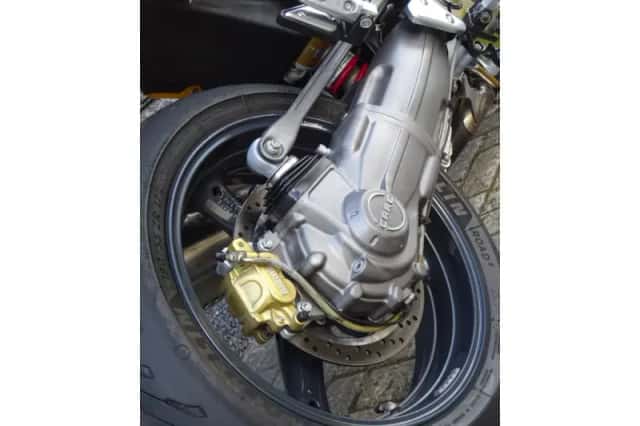 Moto Guzzi Griso 1100 (2006) thumbnail 6