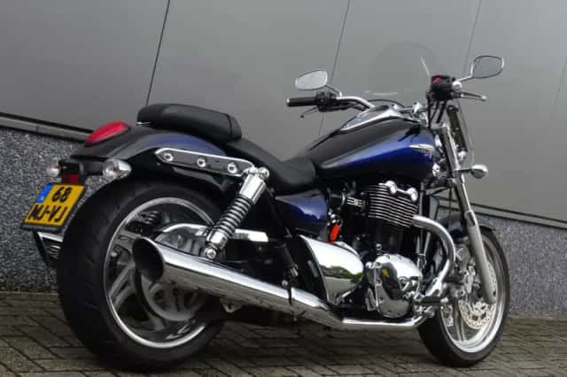 Triumph Thunderbird 1700 (2010) thumbnail 3