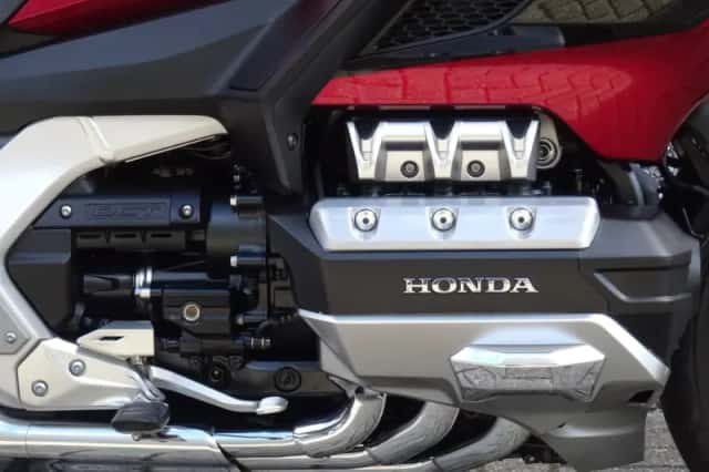 Honda GL 1800 Goldwing (2018) thumbnail 4
