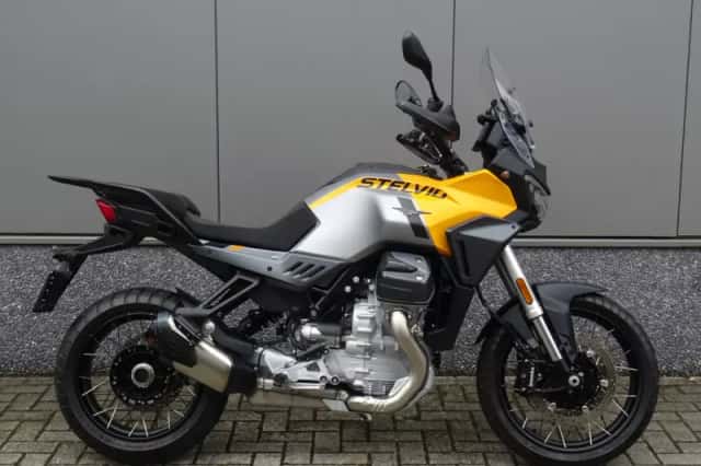 Moto Guzzi Stelvio (2026) thumbnail 1