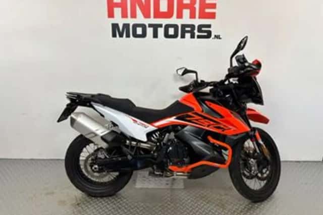 KTM 790 Adventure (2019) thumbnail 1