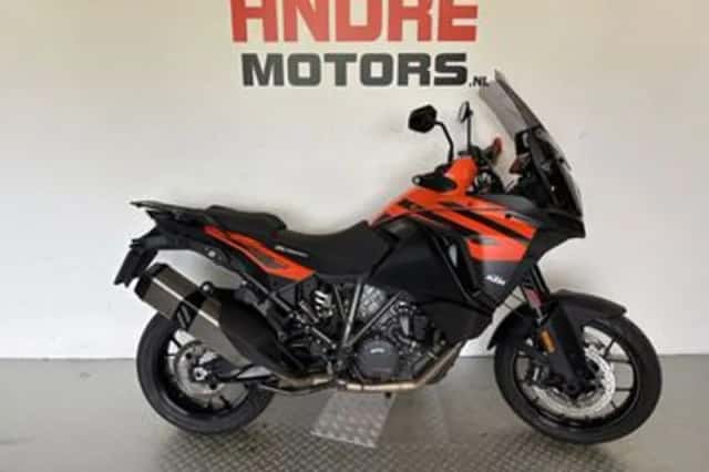 KTM 1290 Super Adventure (2019) thumbnail 1
