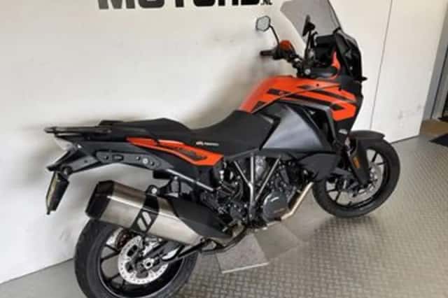 KTM 1290 Super Adventure (2019) thumbnail 3