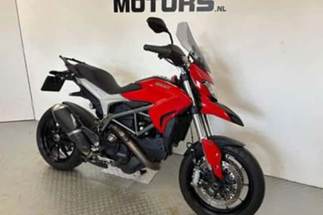 Ducati Hyperstrada (2014) thumbnail 2