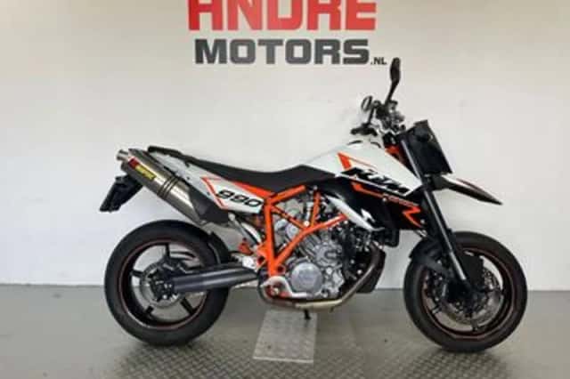 KTM 990 SM R (2012) thumbnail 1