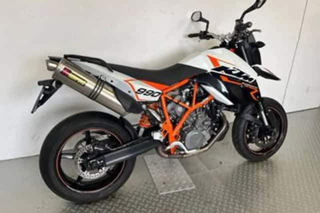 KTM 990 SM R (2012) thumbnail 3