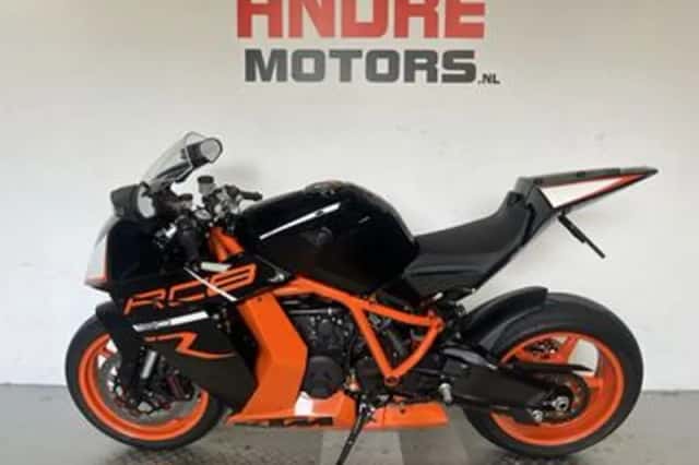 KTM 1190 RC8 R (2011) thumbnail 4