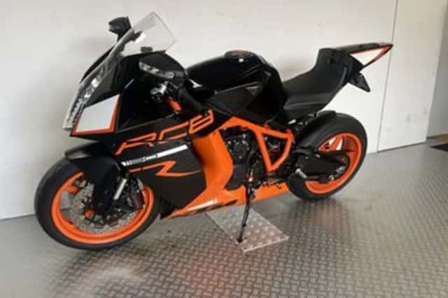 KTM 1190 RC8 R (2011) thumbnail 5