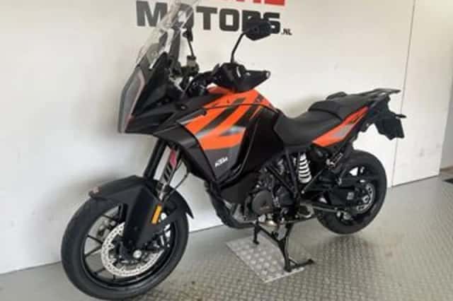 KTM 1290 Super Adventure S (2017) thumbnail 6