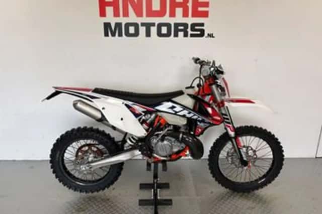 KTM 250 EXC TPI (2019) thumbnail 1