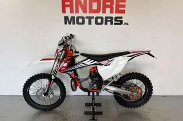 KTM 250 EXC TPI (2019) thumbnail 4