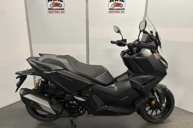 Honda Adv 350 (2026) thumbnail 1