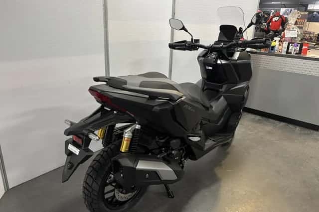 Honda Adv 350 (2026) thumbnail 3