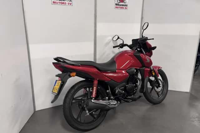 Honda CB 125 F (2025) thumbnail 3