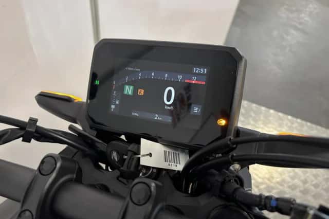 Honda CB125R (2026) thumbnail 4
