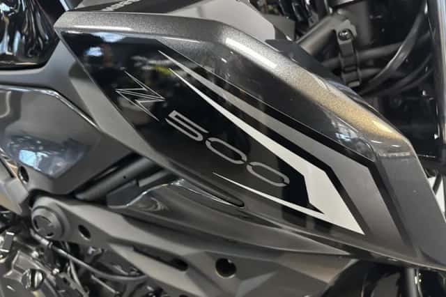 Kawasaki Z 500 (2026) thumbnail 4