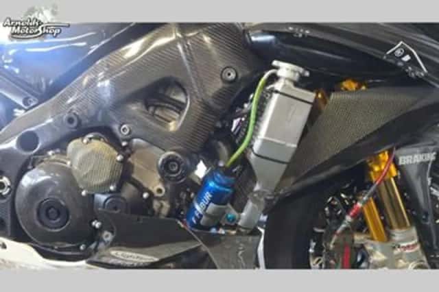 Suzuki GSX-R1000 (2006) thumbnail 2