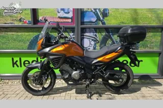 Suzuki V-Strom (2012) thumbnail 6