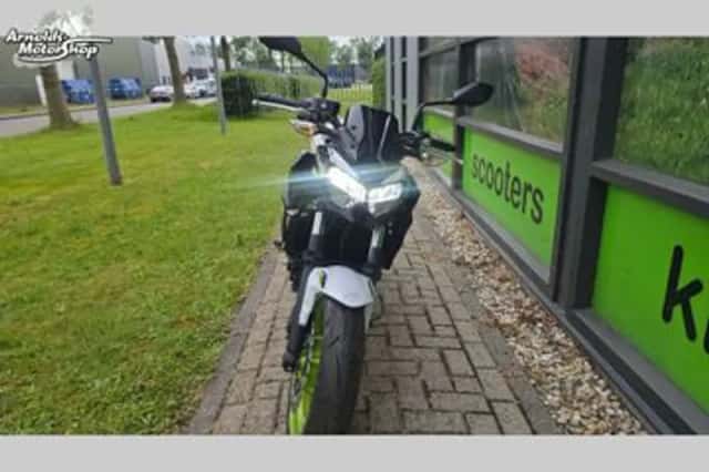Kawasaki Z650 (2021) thumbnail 2