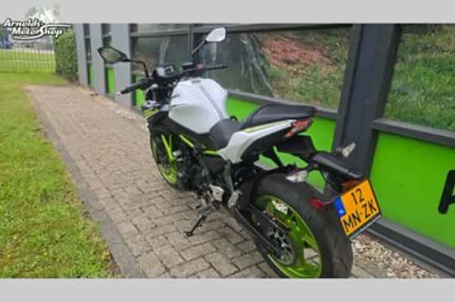 Kawasaki Z650 (2021) thumbnail 5