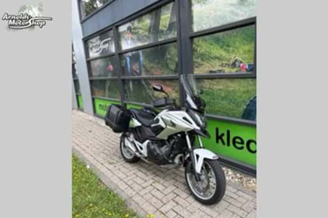 Honda NC750X (2017) thumbnail 3