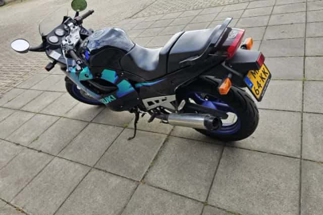 Suzuki GSX600F (1993) thumbnail 3