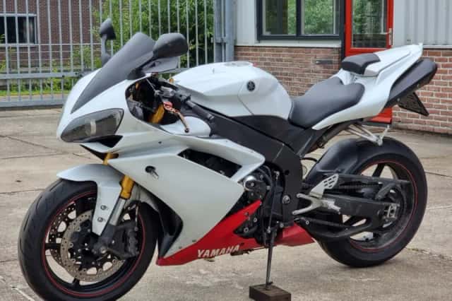Yamaha Yzf (2008) thumbnail 2