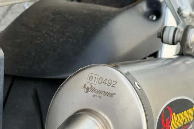 Aprilia Tuono (2007) thumbnail 5