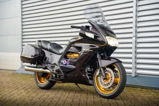 Honda ST 1100 PAN European (1996) thumbnail 1