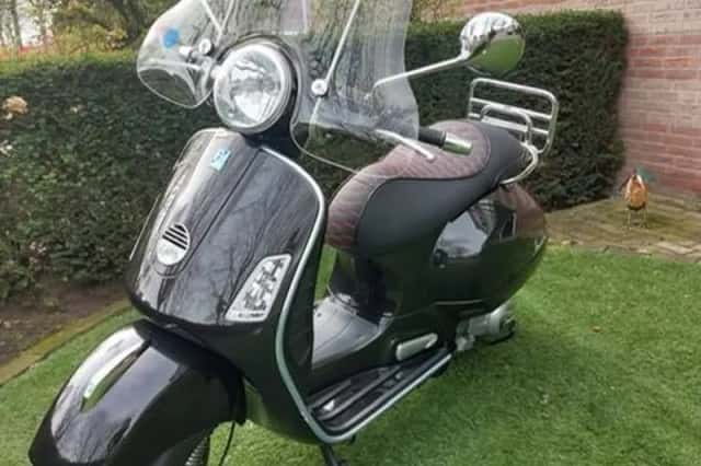 Vespa GTS 125 (2010) thumbnail 2