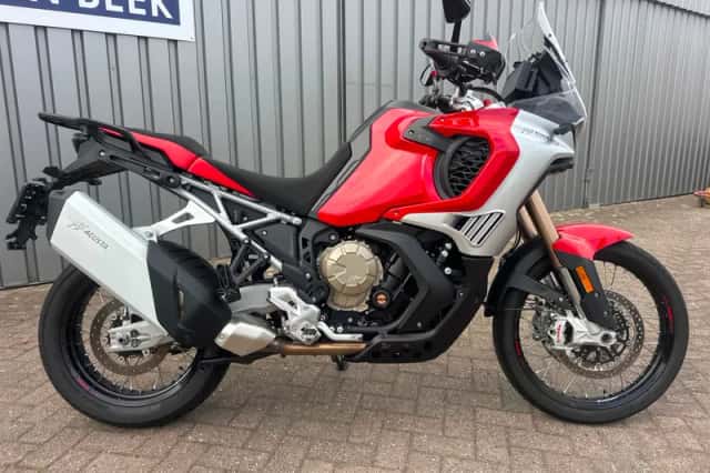 MV Agusta LXP Enduro Veloce (2025) thumbnail 2