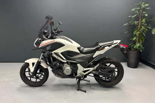 Honda NC700X (2012) thumbnail 6