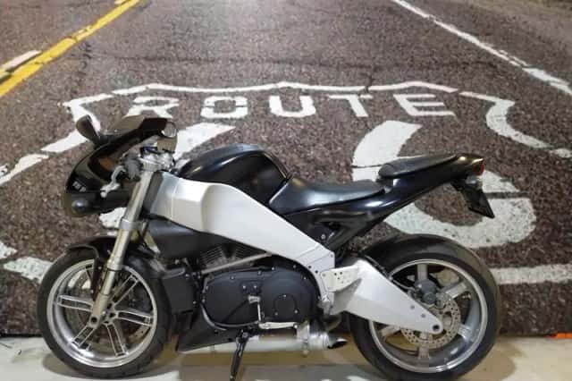 Buell XB9R Firebolt (2004) thumbnail 1