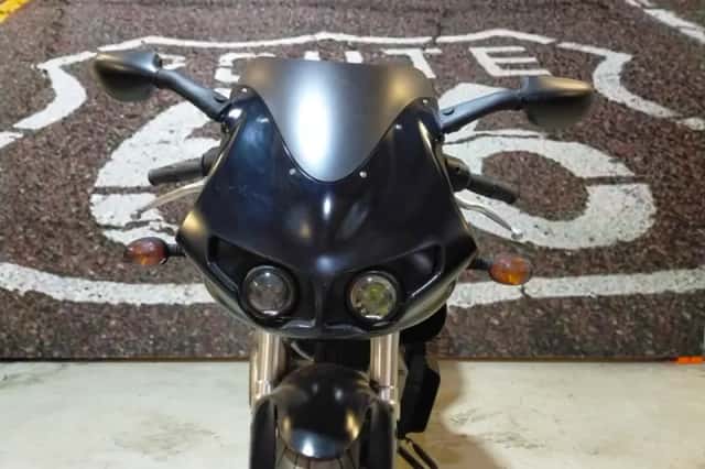 Buell XB9R Firebolt (2004) thumbnail 2