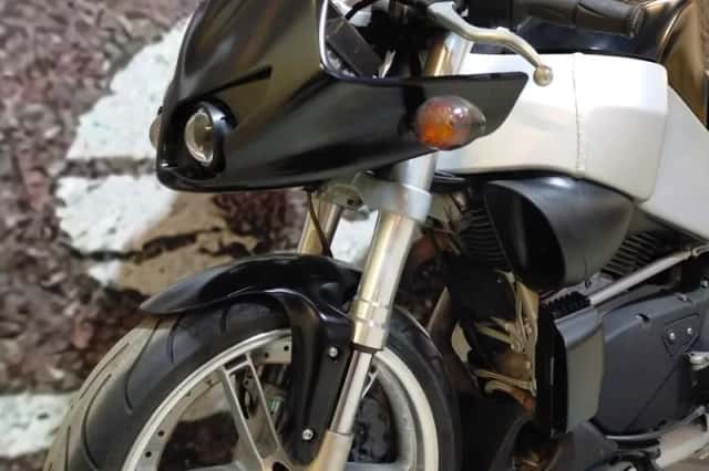 Buell XB9R Firebolt (2004) thumbnail 3