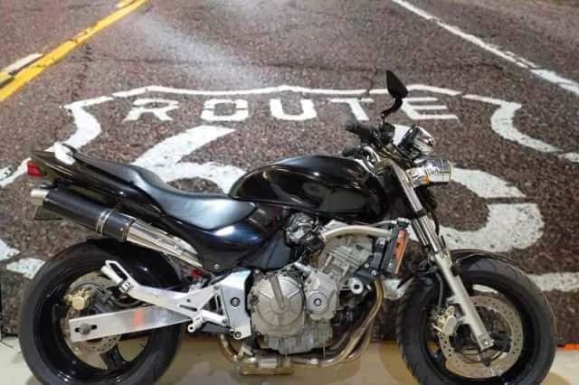 Honda CB600F (1998) thumbnail 3