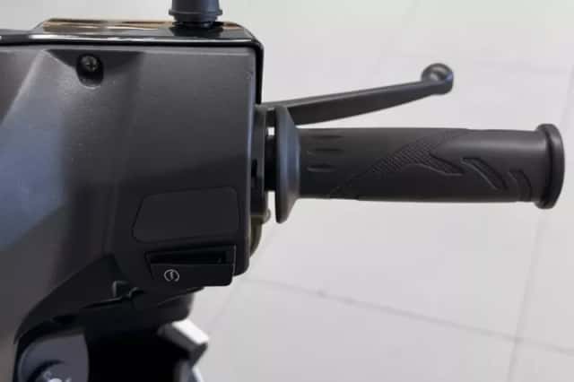 AGM Bromscooter Brash (2024) thumbnail 5