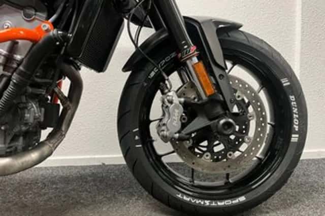 KTM 790 Duke (2018) thumbnail 4