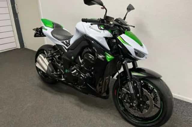 Kawasaki Z1000 (2016) thumbnail 3