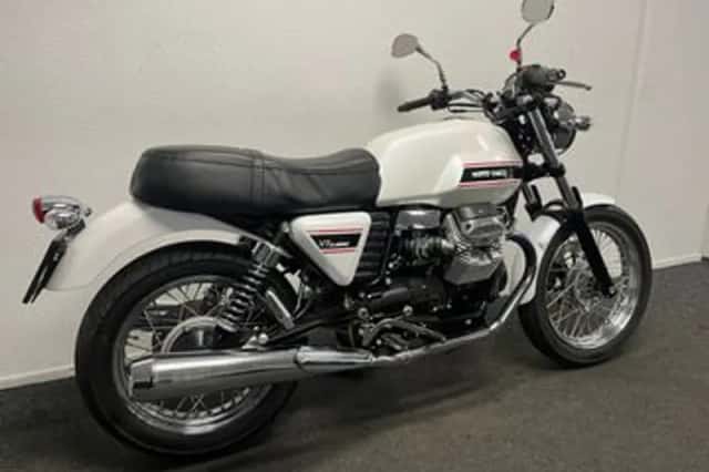 Moto Guzzi V7 (2008) thumbnail 4