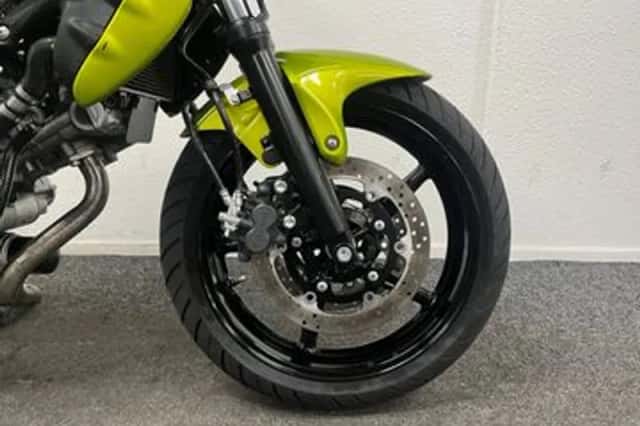 Suzuki Gladius (2009) thumbnail 6