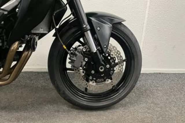 Kawasaki Z750 (2012) thumbnail 6