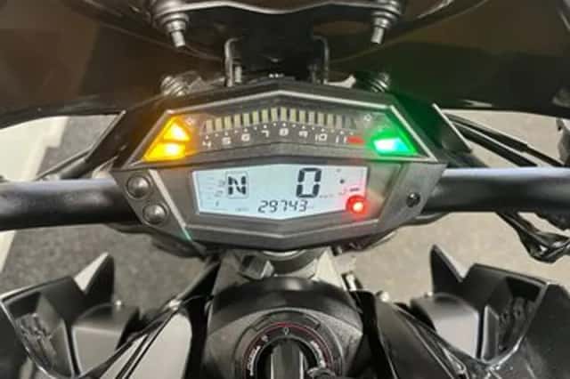 Kawasaki Z1000 (2019) thumbnail 2