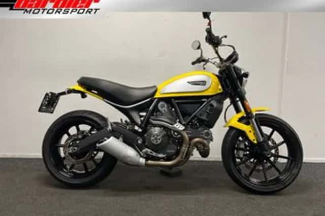 Ducati Scrambler Icon (2017) thumbnail 1