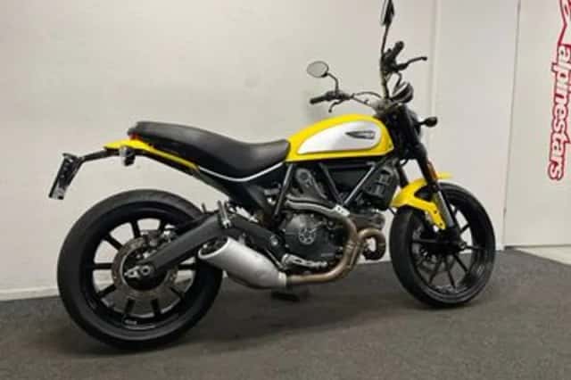 Ducati Scrambler Icon (2017) thumbnail 5