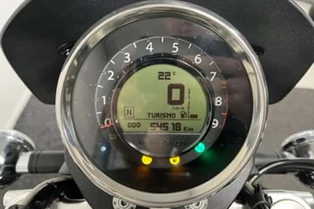 Moto Guzzi California 1400 TOURING (2014) thumbnail 2