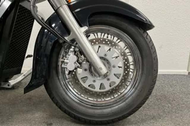 Suzuki VL 800 Volusia (2001) thumbnail 6