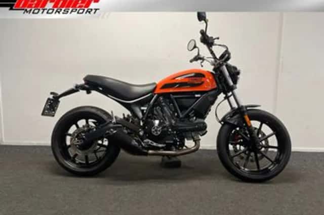 Ducati Scrambler SIXTY 2 (2016) thumbnail 1