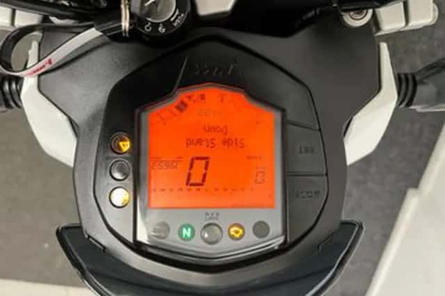 KTM 125 Duke (2016) thumbnail 2