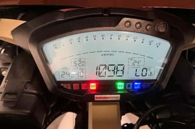 Ducati 1098 (2008) thumbnail 2